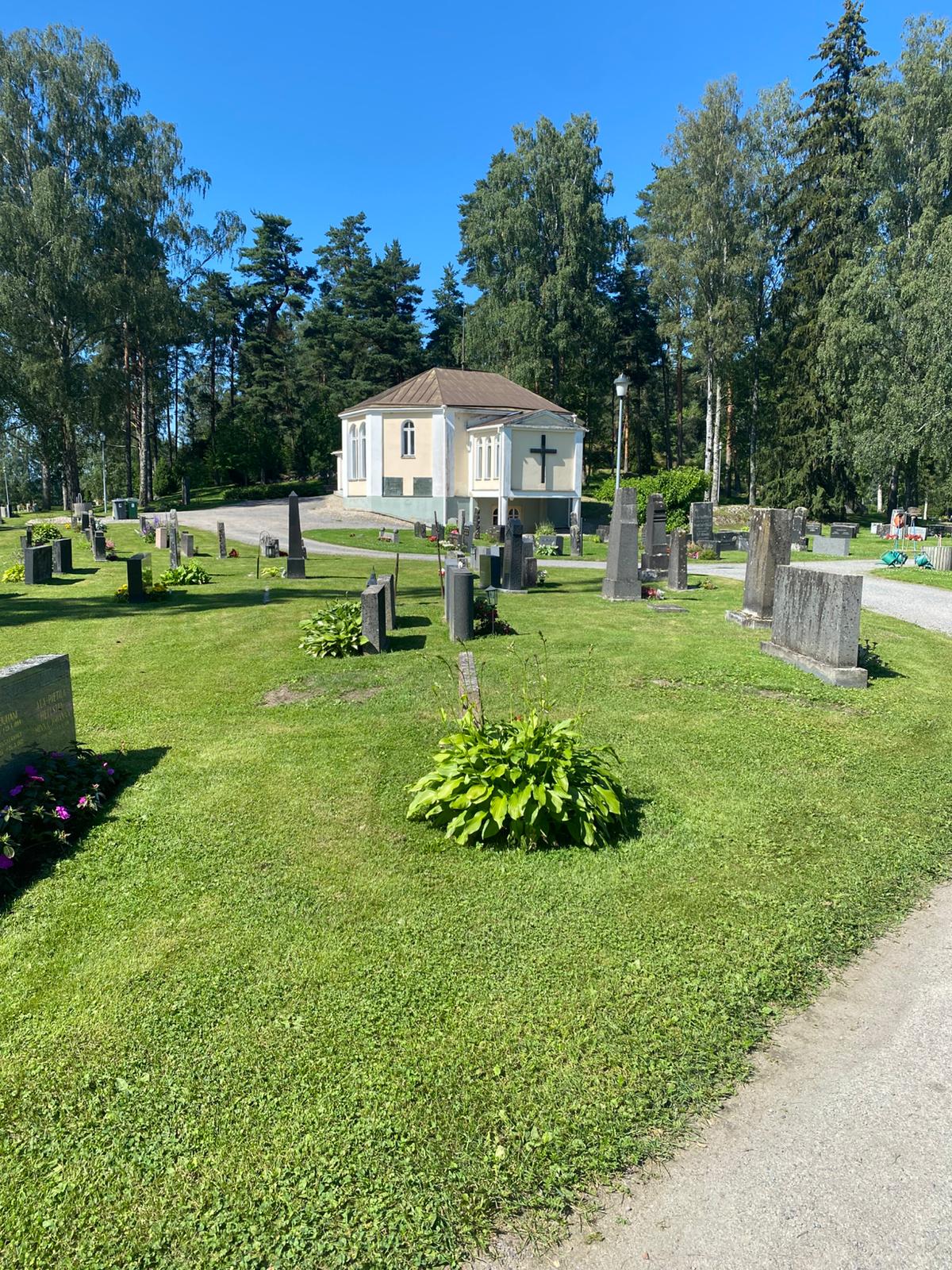 Asikkalan hautausmaa ja siunauskappeli